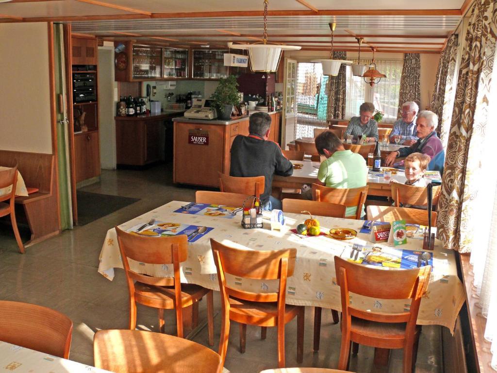 Отель Gasthaus Adler Krummenau Экстерьер фото