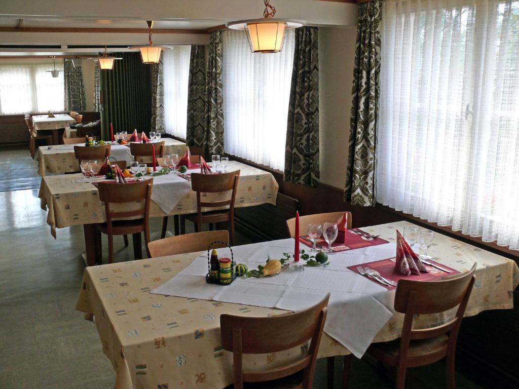Отель Gasthaus Adler Krummenau Экстерьер фото